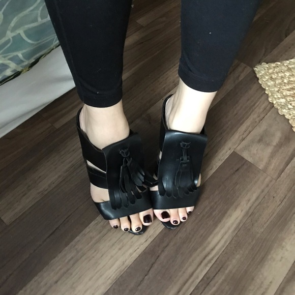 Saddle Slides - Picture 3 of 6